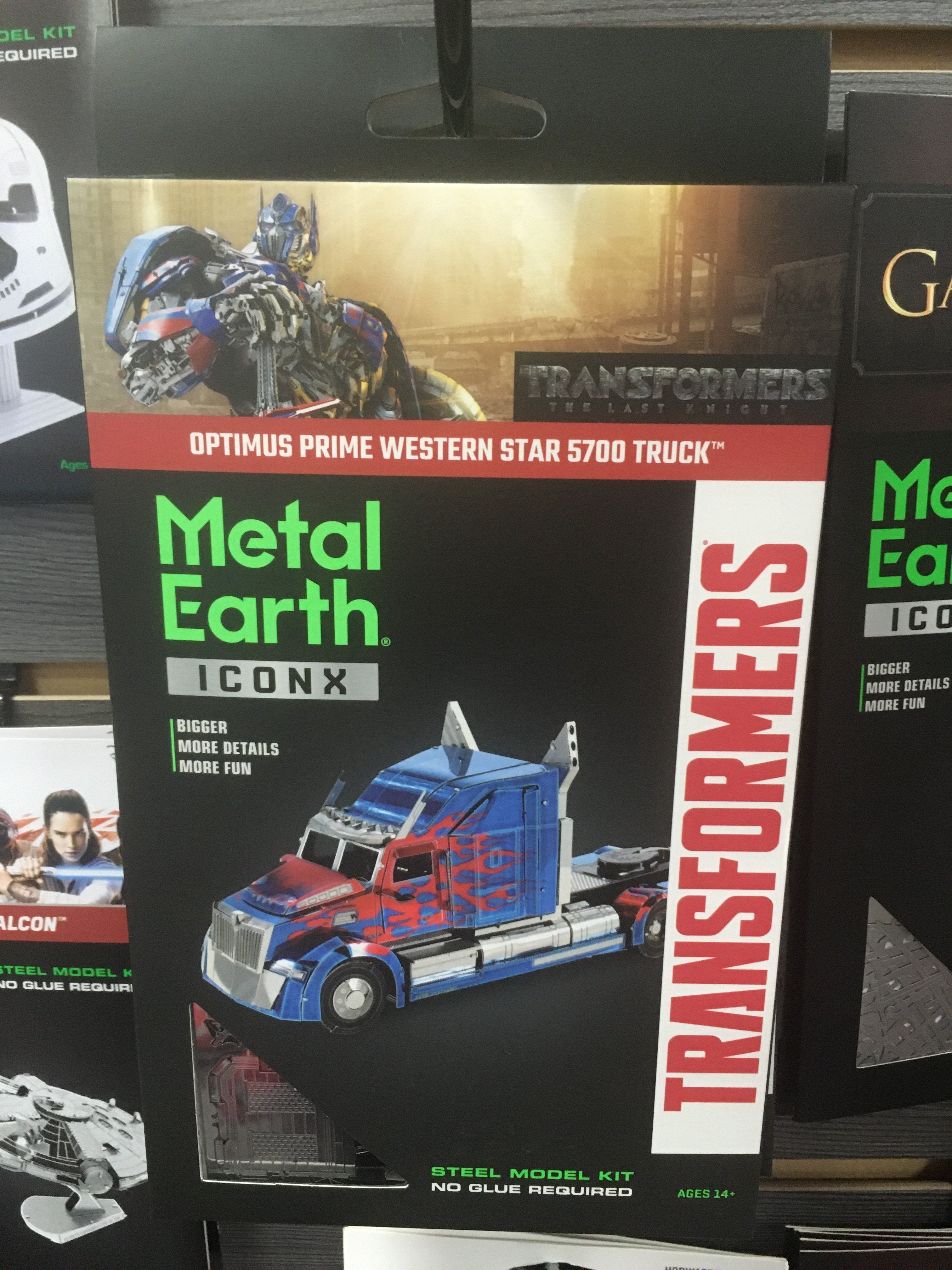 Optimus Prime Transformers Metal Earth