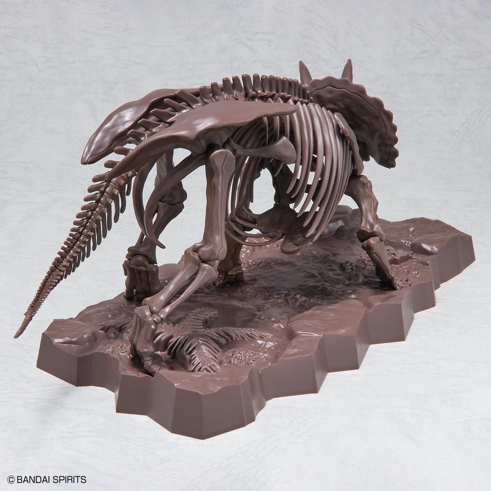 Imaginary Skeleton Triceratops 1/32 Model Kit