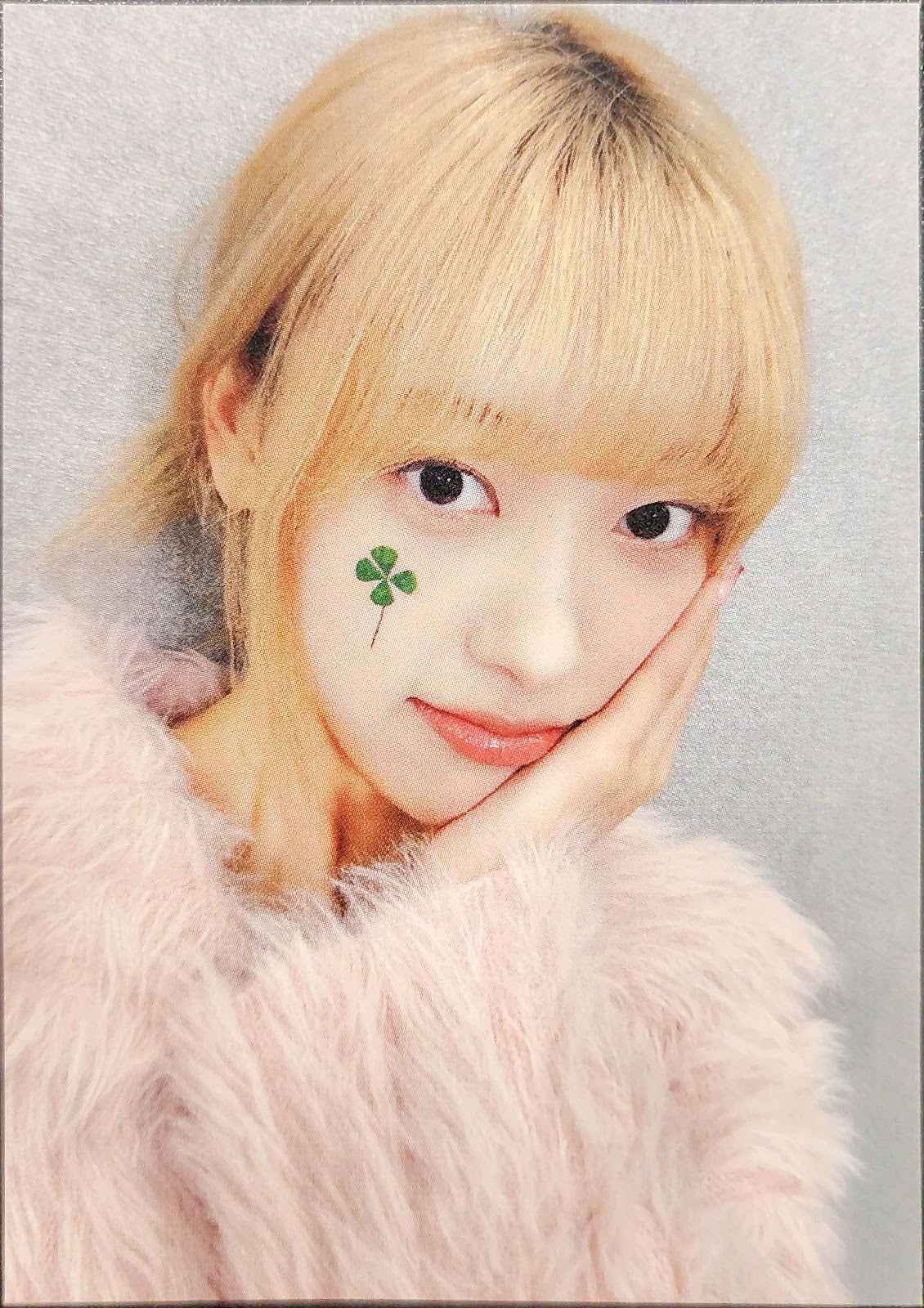 [Photocard] ARTMS Choerry - DALL applemusic lucky draw clover ver.