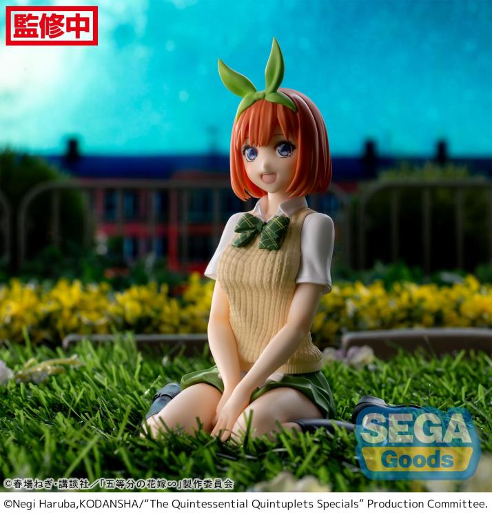 The Quintessential Quintuplets Premium Perching Yotsuba Nakano Figure
