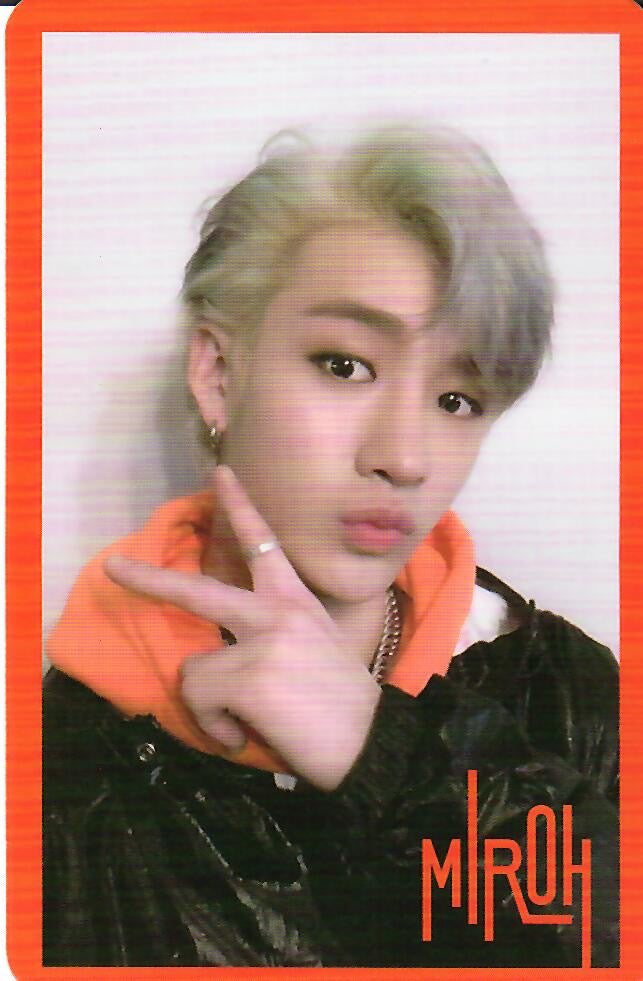 [Photocard] STRAY KIDS Bang Chan - CLÉ 1 : MIROH Album front
