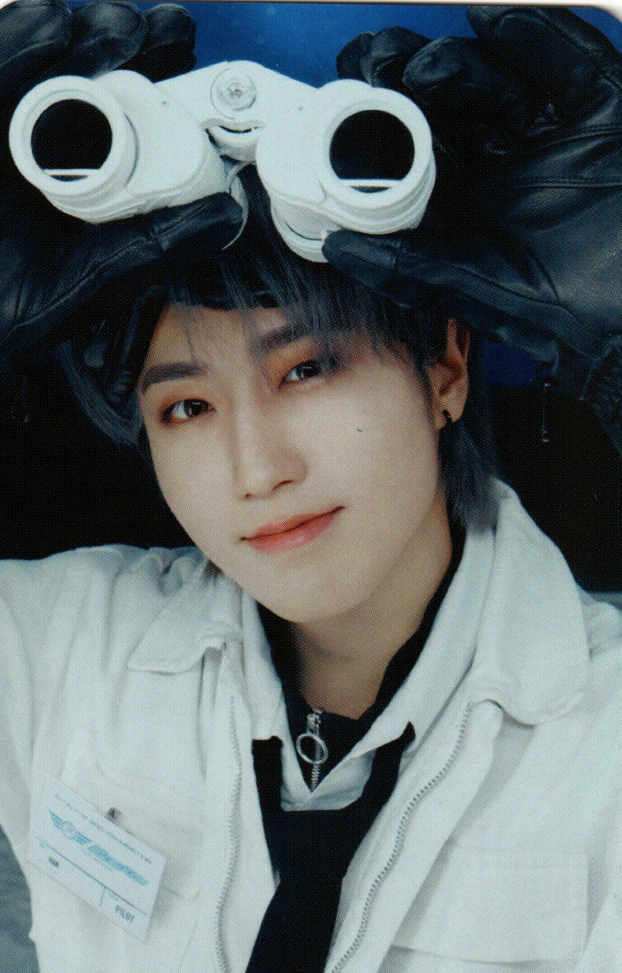 [Photocard] STRAY KIDS HAN - Pilot front