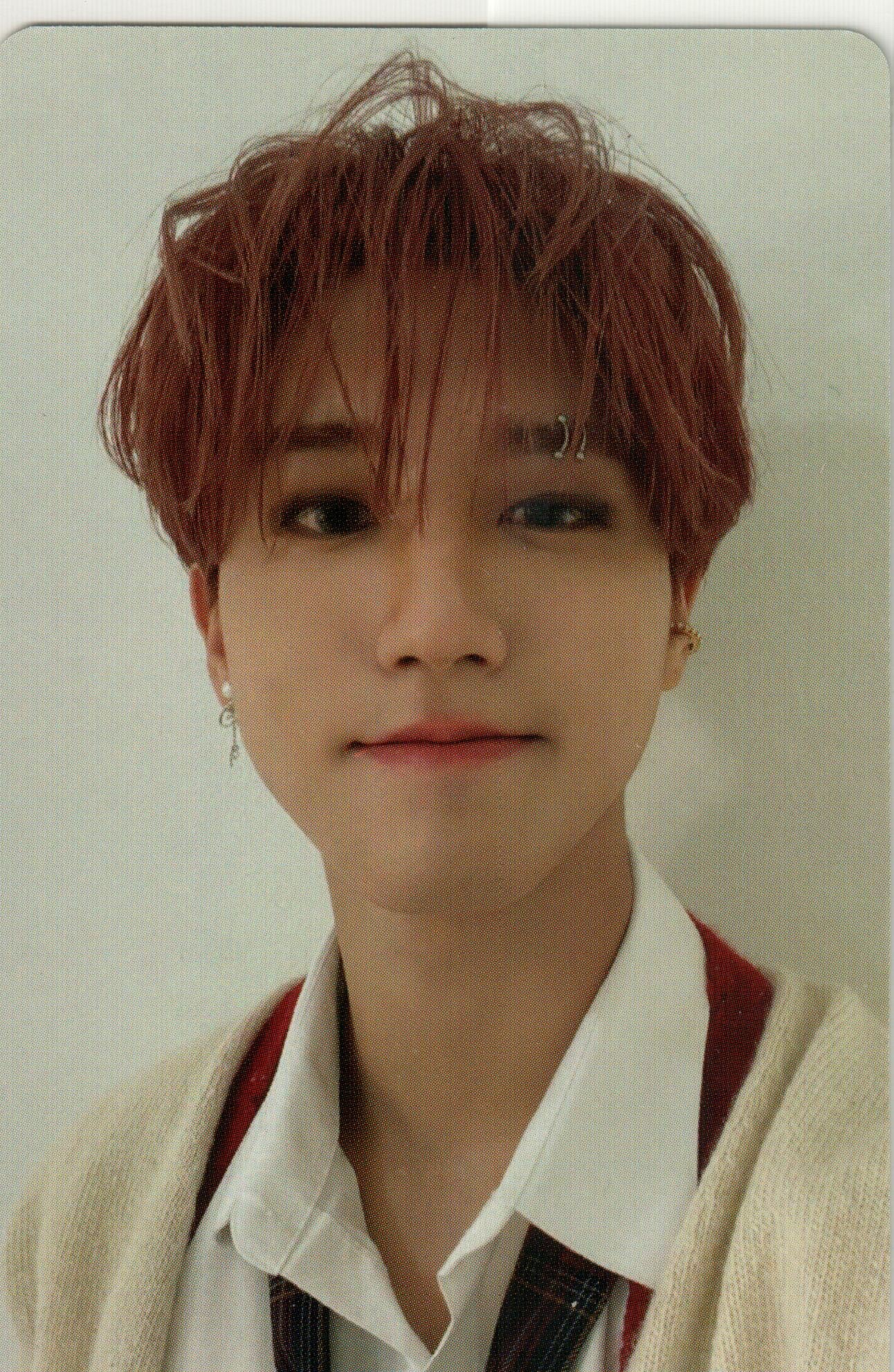 [Photocard] STRAY KIDS HAN - CHRISTMAS EVEL Album (album photocard, first press only, photocard set) front