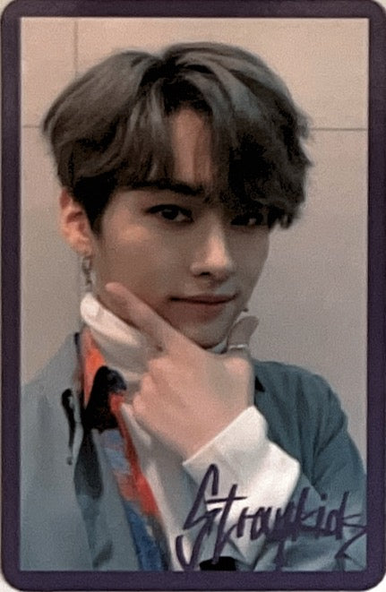 [Photocard] STRAY KIDS Lee Know  Clé 1 : MIROH Album (album photocard, C version, qr card)