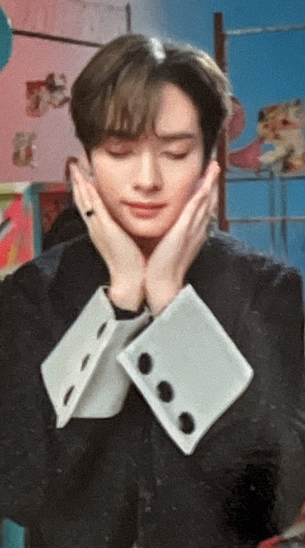 [Photocard] STRAY KIDS Lee Know  THE SOUND Album (limited edition, A version, album photocard, non-standard size, version 2)