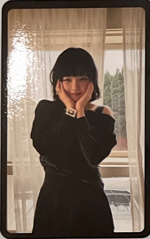 [Photocard] TWICE Jeongyeon - STRATEGY Album (step 3 version, photocard set, album photocard, first press only) - Physical Card Scan
