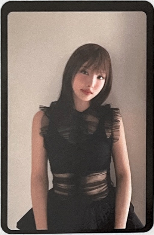 [Photocard] TWICE Nayeon - STRATEGY Album (step 3 version, photocard set, album photocard, first press only) - Physical Card Scan