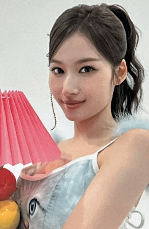 [Photocard] TWICE Sana - 2025 Season’s Greetings: Collector Other (POB, photocard set, apple music, season's greetings) - Physical Card Scan