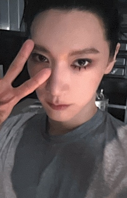 [Photocard] NCT Ten - TEN Album (apple music, POB, solo) - Physical Card Scan