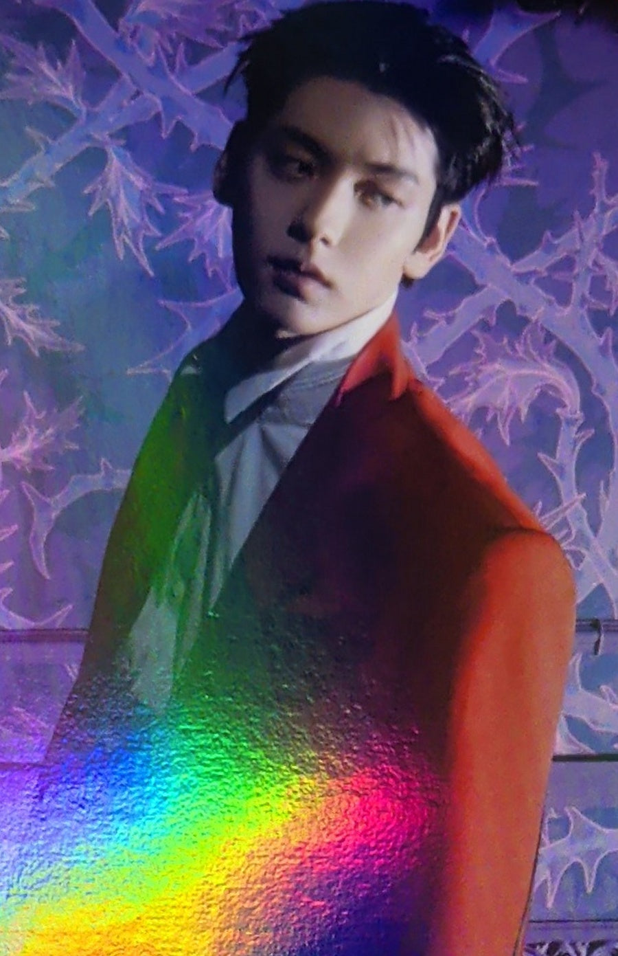 [Photocard] TOMORROW X TOGETHER Soobin - 7TH YEAR: A Moment of Stillness in the Thorns Album (ktown4u, POB, holographic (hologram), standard version) - Physical Card Scan