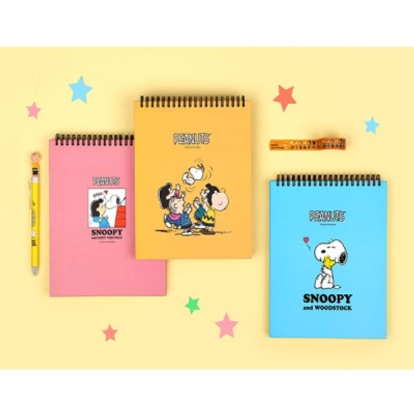 Peanuts Snoopy Top Bounded Grid Notebook