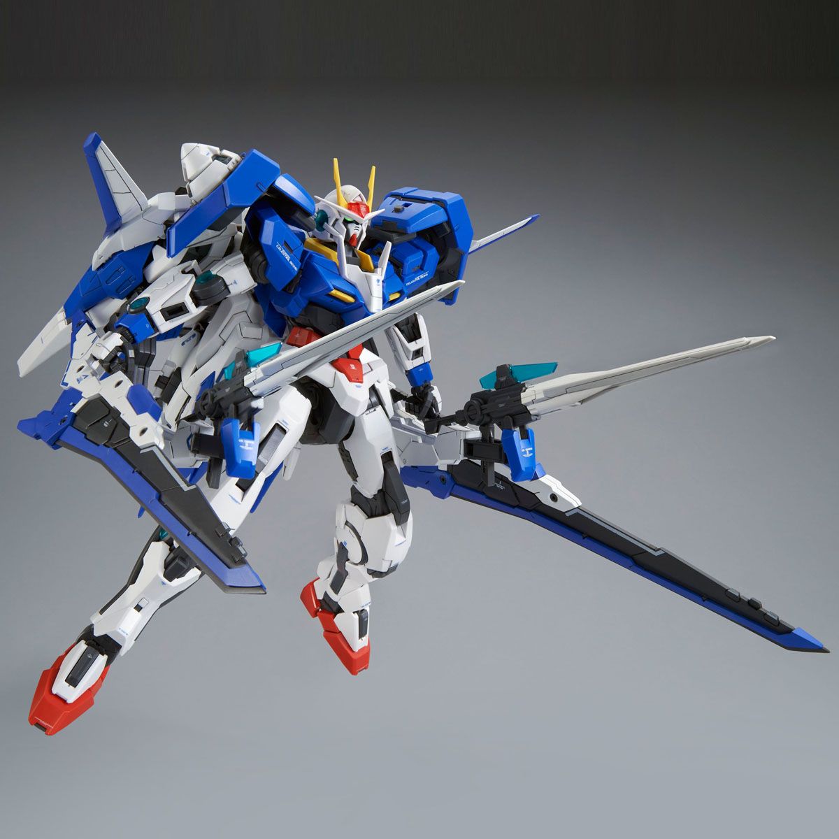 MG Gundam 00 XN Raiser 1/100