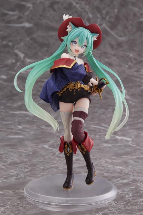 Vocaloid Wonderland Hatsune Miku (Puss in Boots) Figure