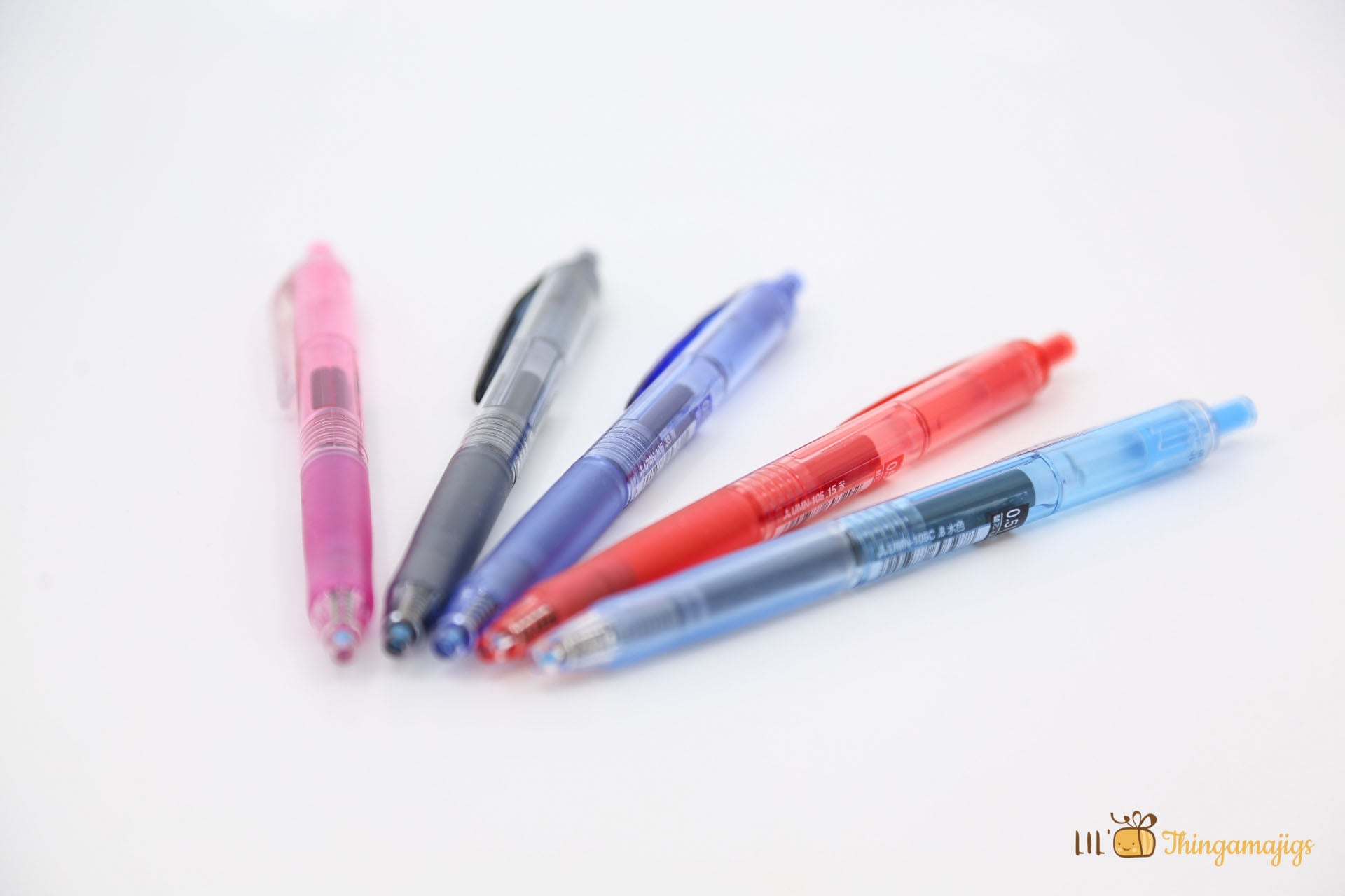 Uni-ball Signo RT Retractable Gel Pen 0.5mm (UMN-105)