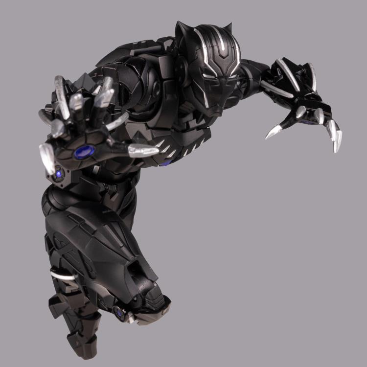 Black Panther - Fighting Armor - Black Panther Figure
