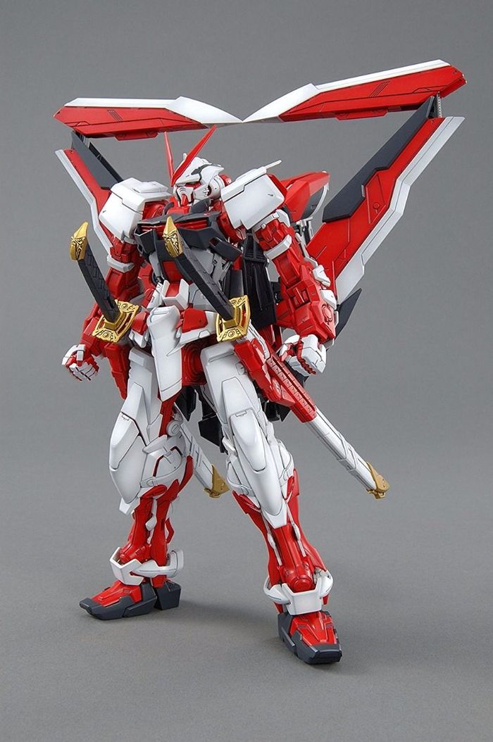 MG Gundam Astray Red Frame 1/100 Model Kit