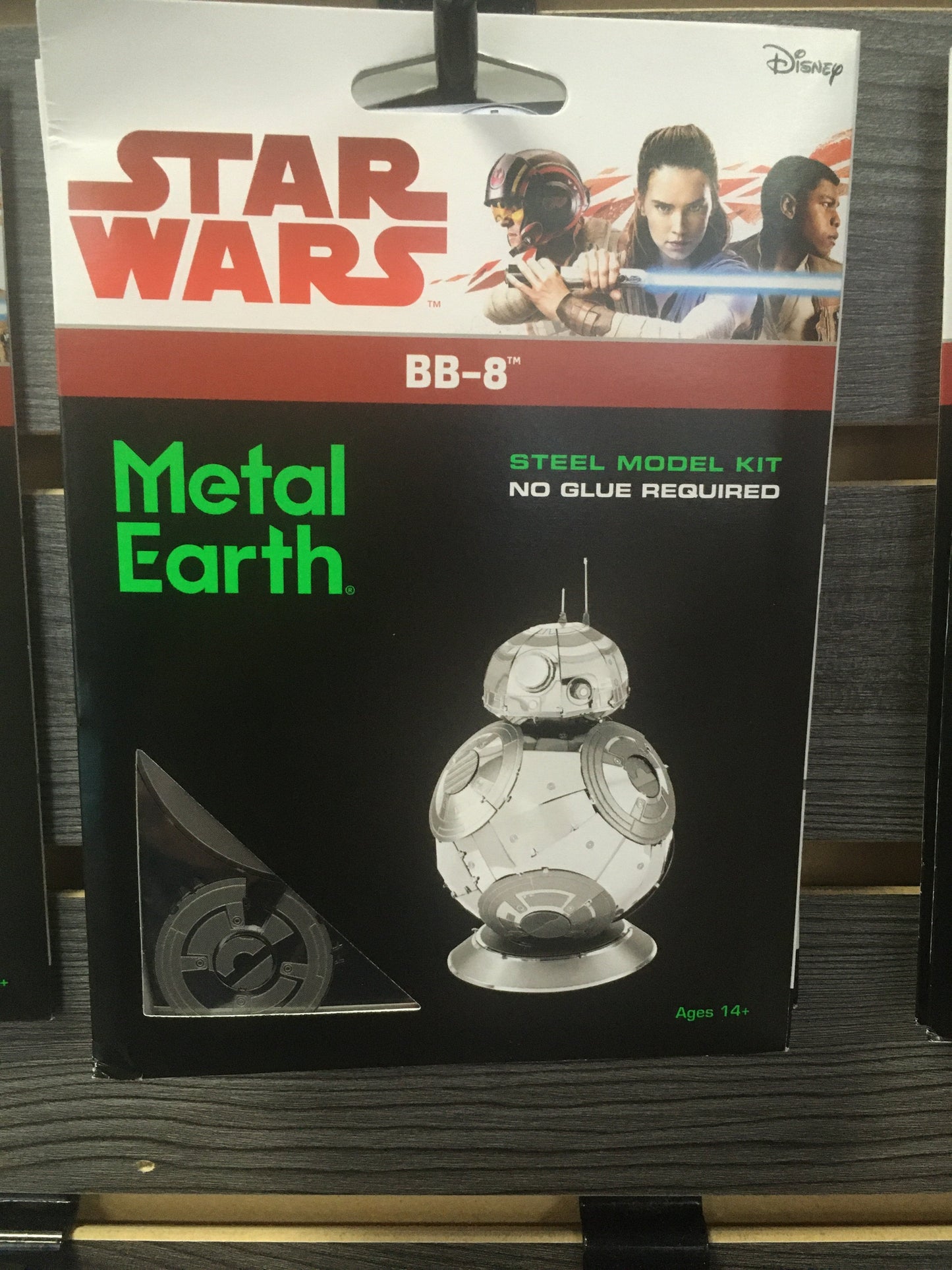 Metal Earth BB-8