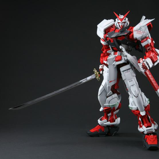 PG Gundam Astray (Red Frame) 1/60 Model Kit